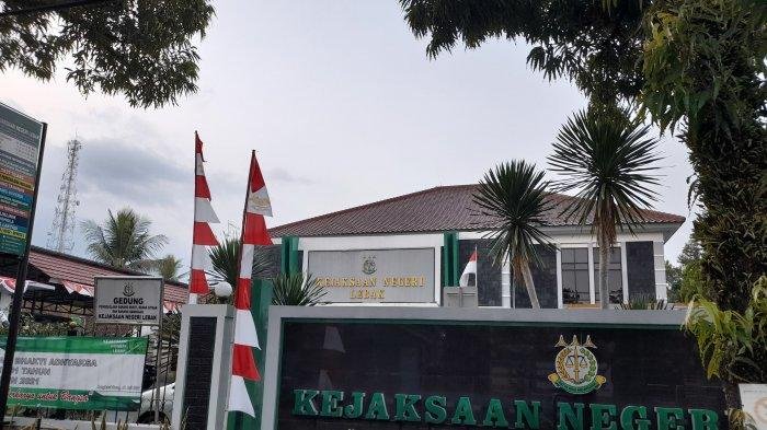 kantor kejari lebak