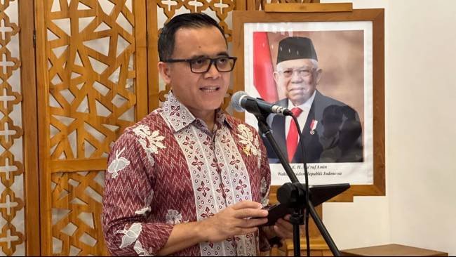 Azwar Anas diperiksa Kejaksaan Agung terkait dugaan korupsi pengadaan laptop Chromebook Kemendikbudristek.