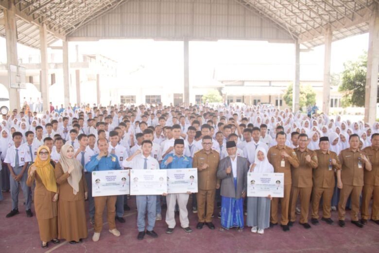 SMK SMA Attaufiqiyyah Baros